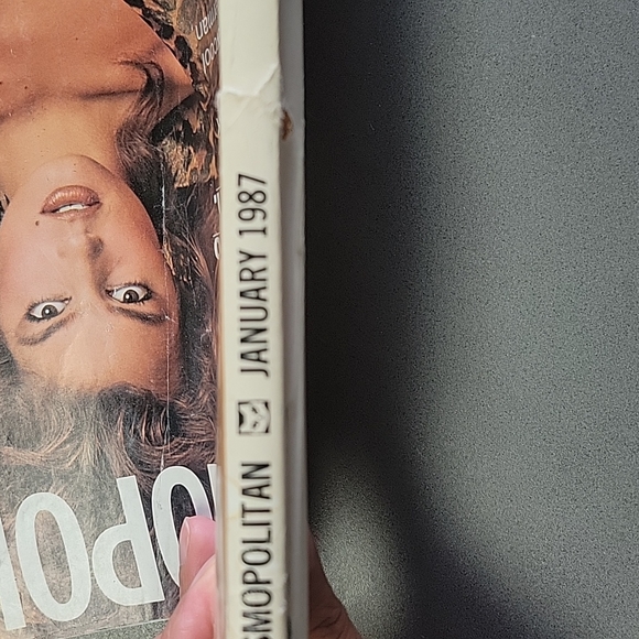 Cosmopolitan Magazine January 1987 - Picture 3 of 8